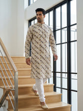 Men’s Printed Kurta with Mandarin Collar – Festive Ethnic Wear